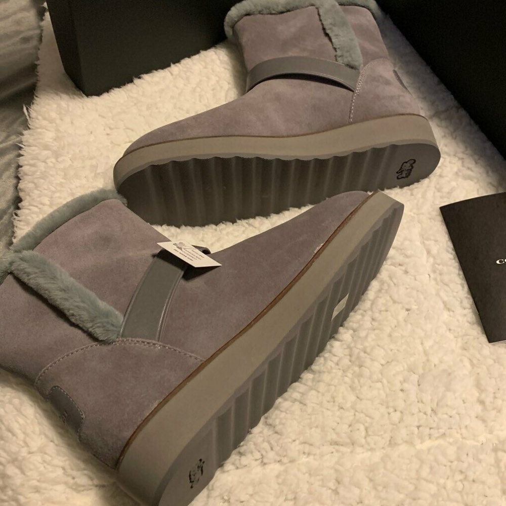 Coach Illia Winter Boots Grey Suede 9.5 NEW IN BOX - Picture 5 of 5